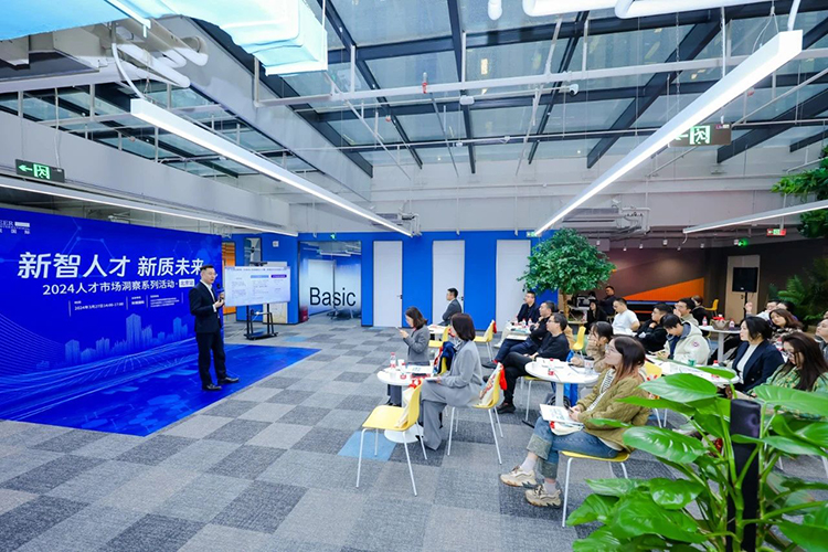 ������Դ��˾���Ρ�(�й���)�����ٷ���վ-YY SPORTS�������Ƽ�Ӫҵ��ͷ���������ڷ��ݳ���